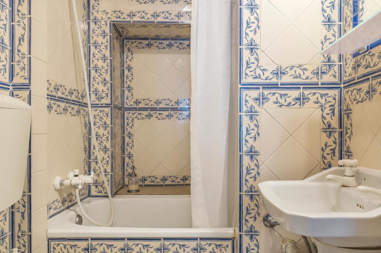 Romantic Apartment + Tejo River View Lisbon Luaran gambar